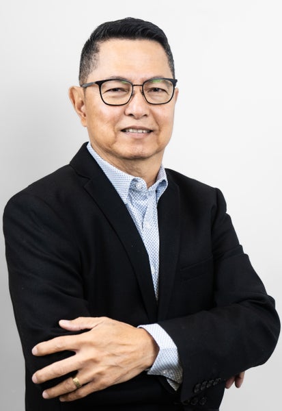 Rafael Asprer, Associate
